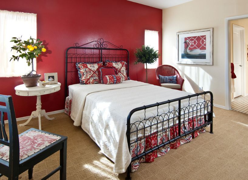 Phòng ngủ màu đỏ 3