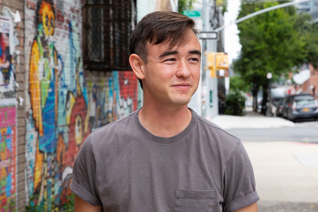 CEO Gabriel Whaley của MSCHF. Ảnh: The Verge.