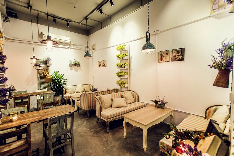 Trang trí nội thất quán cafe theo phong cách cổ điển - CafeLand.Vn