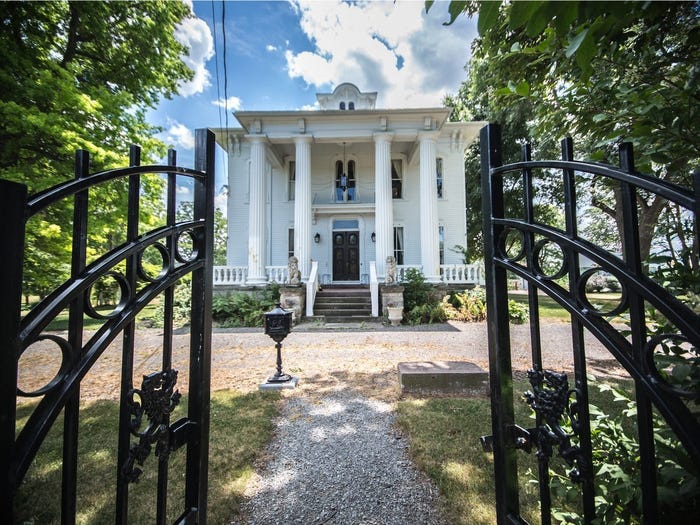 Những ngôi nhà ma ám đắt đỏ nhất thế giới - 5 Những ngôi nhà ma ám đắt đỏ nhất thế giới - 5