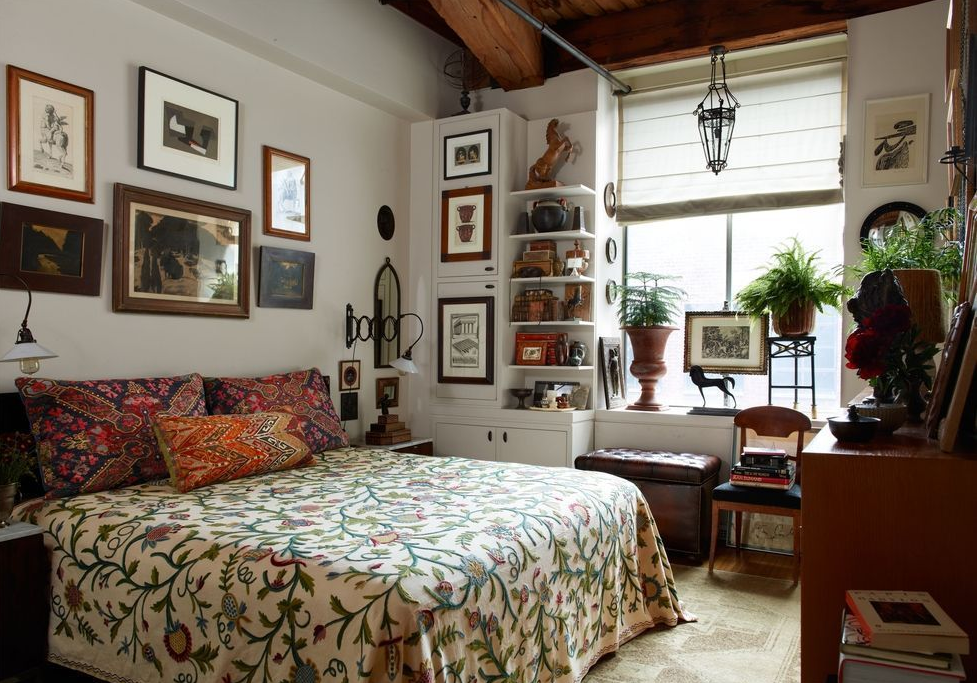 Trang trí phòng ngủ đơn giản mà đẹp bằng khung ảnh - CafeLand.Vn