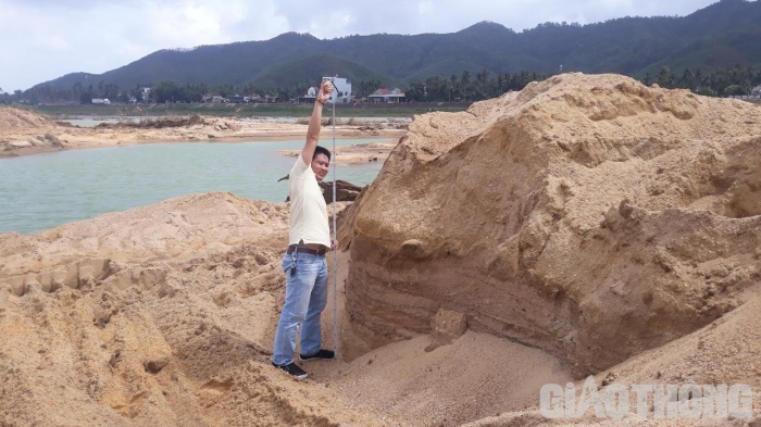 Dừng mọi hoạt động nạo vét sông Lại Giang sau phản ánh của Báo Giao thông 3