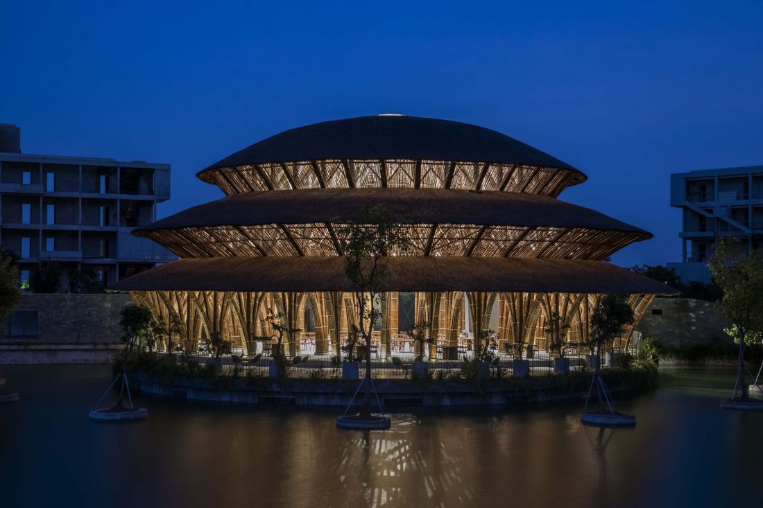 Nhà hàng kiến trúc tre độc đáo khiến báo Mỹ phải bất ngờ tại Ninh Bình
