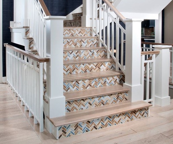 Mẫu gạch mosaic ốp cầu thang Mẫu gạch mosaic ốp cầu thang