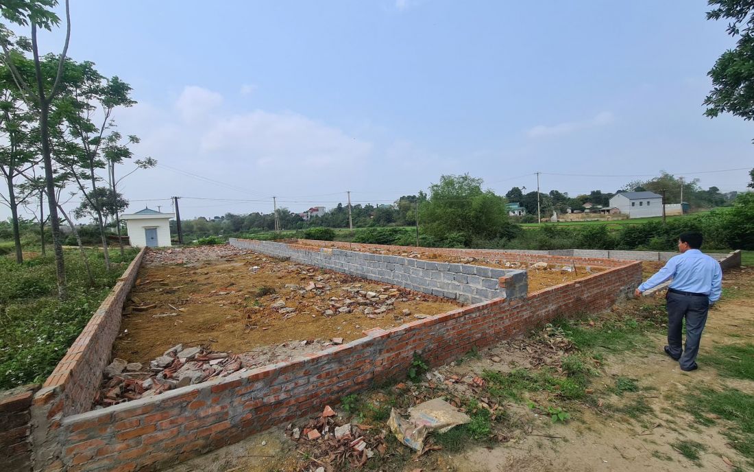 Lấy đất quy hoạch đường xe lửa phân thành 67 nền để bán