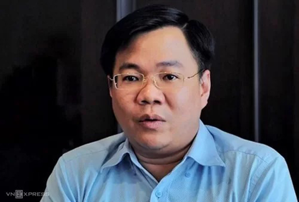 Tề Trí Dũng bị tình nghi bán đất giá 'bèo'