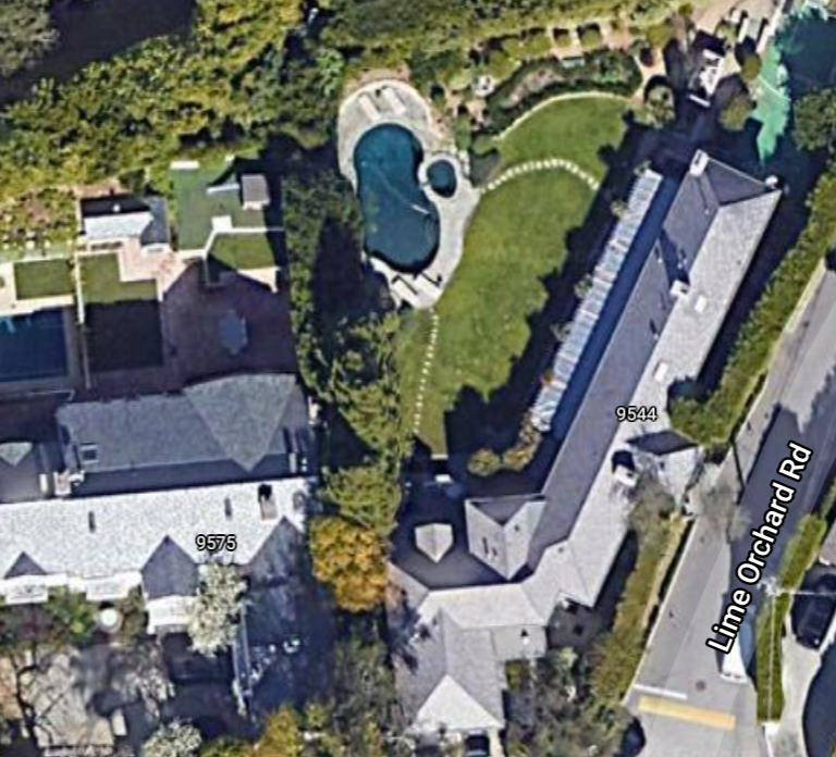 Adele's 3 villas worth more than 30 million USD in Beverly Hills