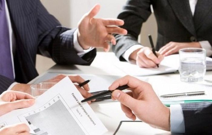 Nhà đầu tư 'tiến thoái lưỡng nan' vì quy định Nhà đầu tư 'tiến thoái lưỡng nan' vì quy định