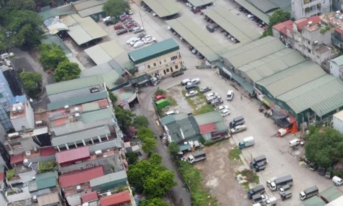 Kiểm điểm trách nhiệm dự án bãi đỗ xe 'treo' hơn chục năm, bãi xe tạm bát nháo
