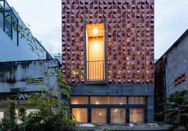 Gạch bánh ú được sử dụng để ốp mặt tiền ngôi nhà