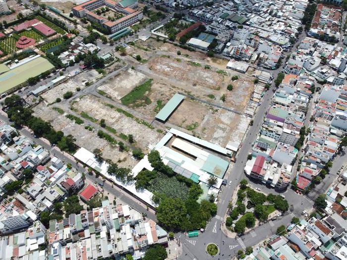 Khánh Hòa: 'Đất vàng' bỏ không hàng chục năm