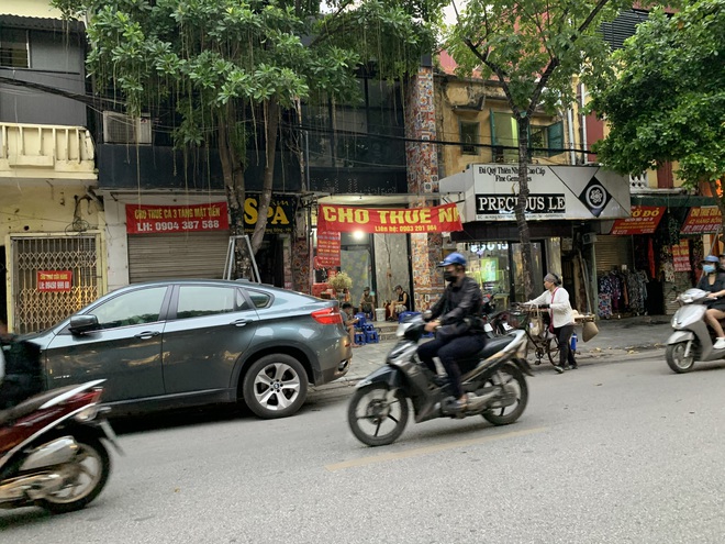 La liệt rao bán ở khu phố đất kim cương, giá mùa dịch vẫn cả tỷ đồng/m2