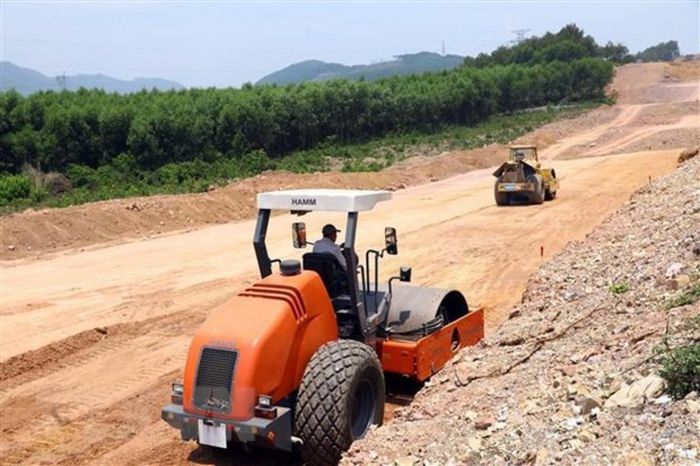 Sửa đổi Luật Đất đai 2013: Cần đưa khung giá đất sát với thị trường