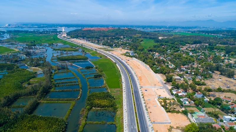 Nhiều doanh nghiệp đề xuất Quảng Ngãi cho đầu tư loạt dự án bất động sản mới