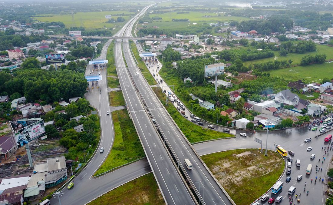 Bất động sản 24h: Đề xuất dùng vốn ODA Nhật mở rộng cao tốc TP.HCM – Long Thành – Dầu Giây