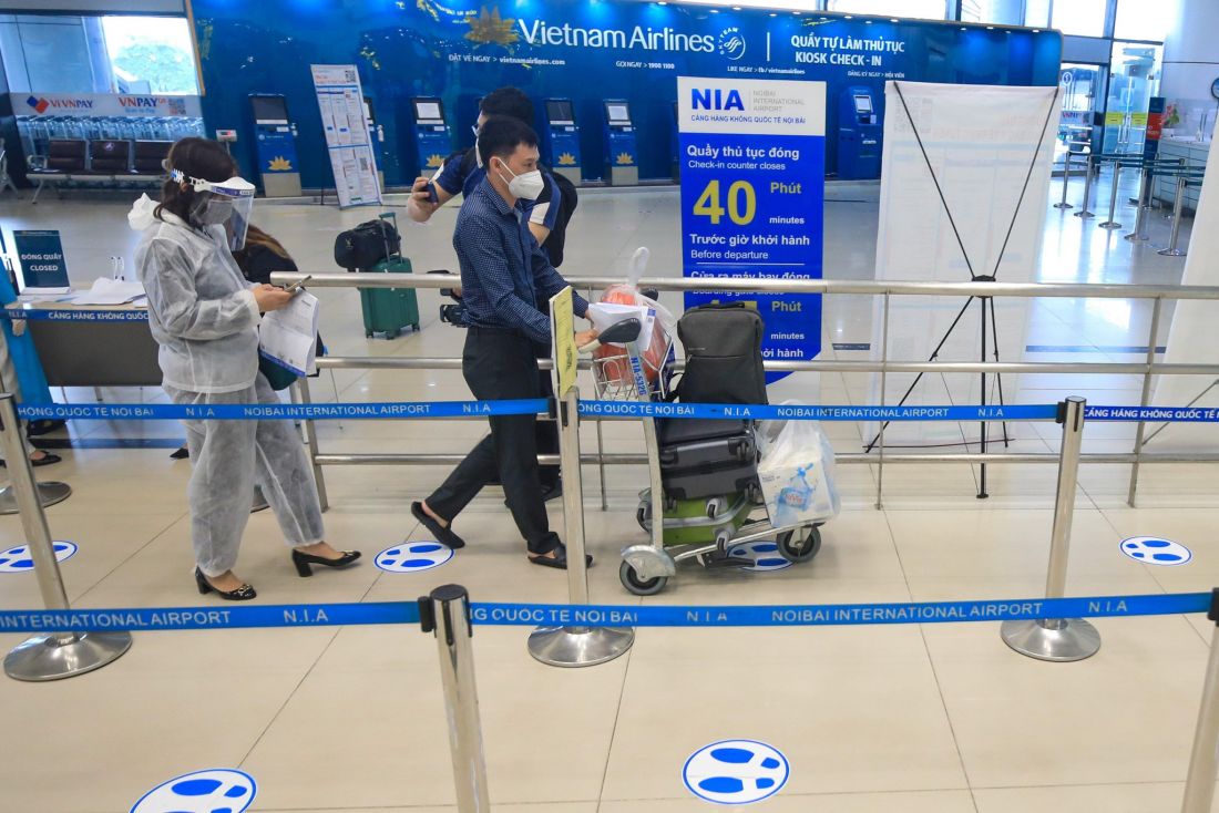 Hà Nội bỏ quy định cách ly tập trung hành khách bay từ TP.HCM về thành phố