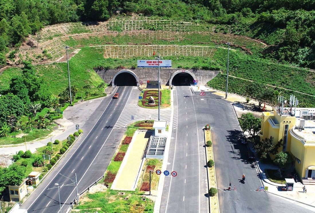 Bộ GTVT nói gì về dự án tuyến đường tránh Nam hầm Hải Vân chậm triển khai?
