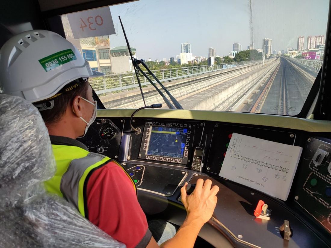 Tàu metro Nhổn - ga Hà Nội chạy thử vận tốc 80 km/giờ