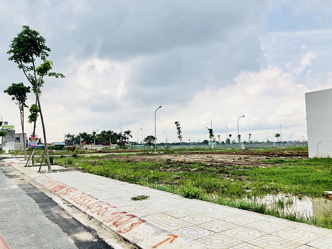 Bất động sản 24h: Đất nền vùng ven TP.HCM đang tăng mạnh?