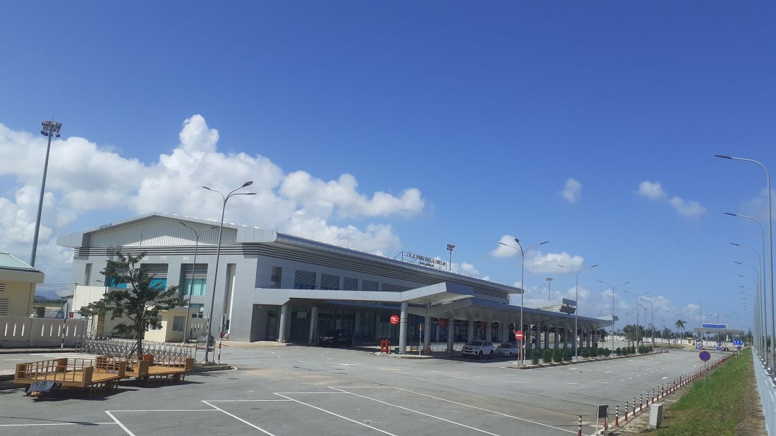Bộ GTVT nói gì về định hướng phát triển cảng hàng không Đà Nẵng và Chu Lai?