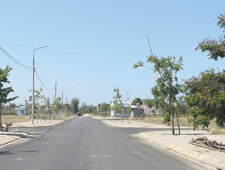 Bất động sản 24h: Cảnh giác với bẫy thổi giá đất nền