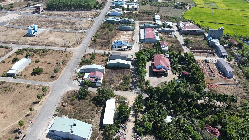 Kon Tum: Nhiều quan chức được giao đất không qua đấu giá Kon Tum: Nhiều quan chức được giao đất không qua đấu giá