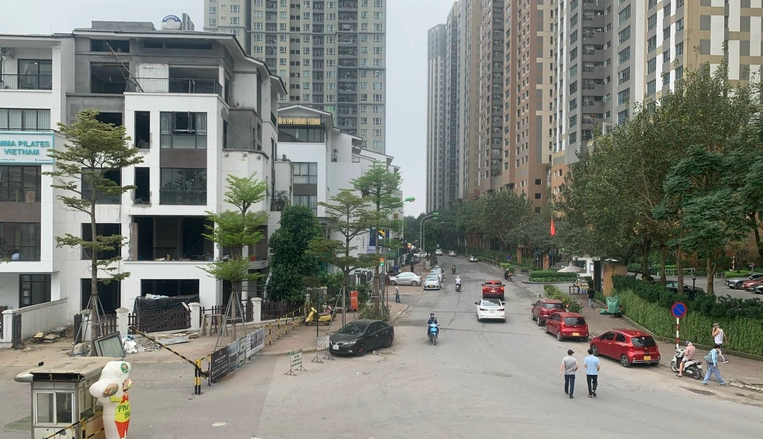 Mặt bằng trong ngõ giá thuê 100 triệu đồng/tháng, khách nghe xong bỏ chạy