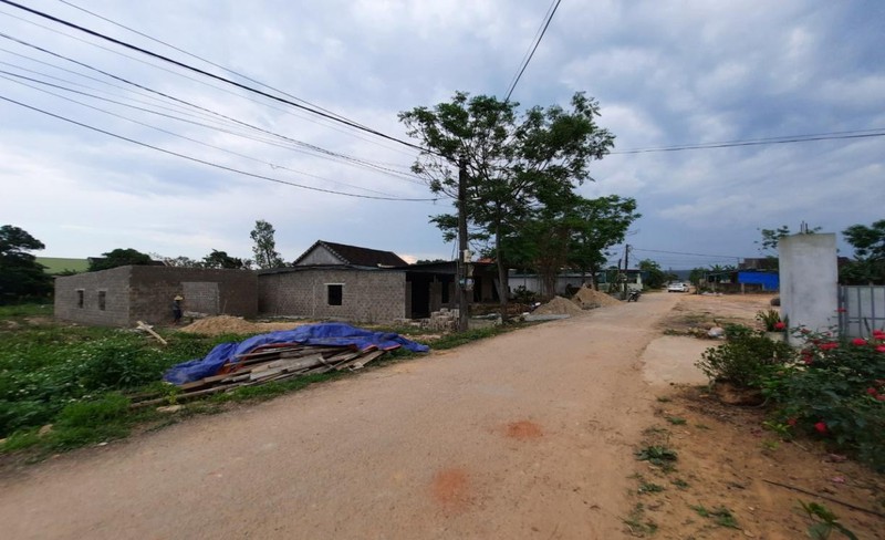 Làm nhà chờ đền bù trên dự án cao tốc: Chuyên gia pháp lý cảnh báo người dân tiền mất, tật mang Làm nhà chờ đền bù trên dự án cao tốc: Chuyên gia pháp lý cảnh báo người dân tiền mất, tật mang