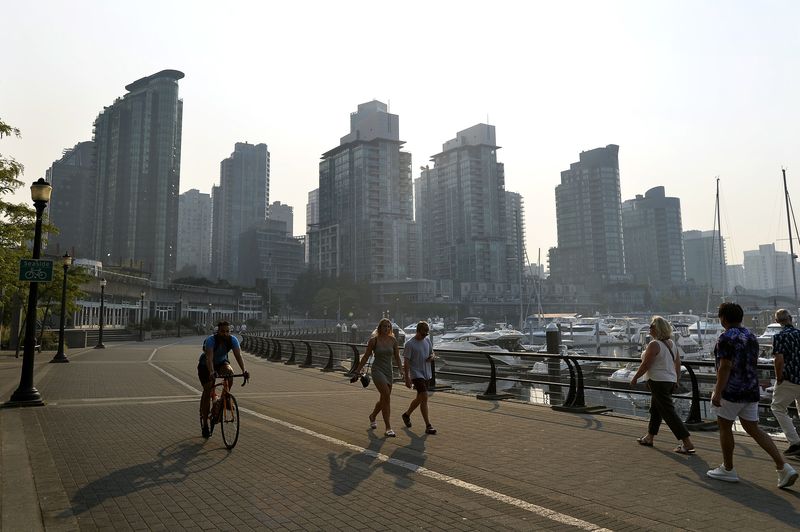 Canada sắp cấm người nước ngoài mua nhà trong hai năm