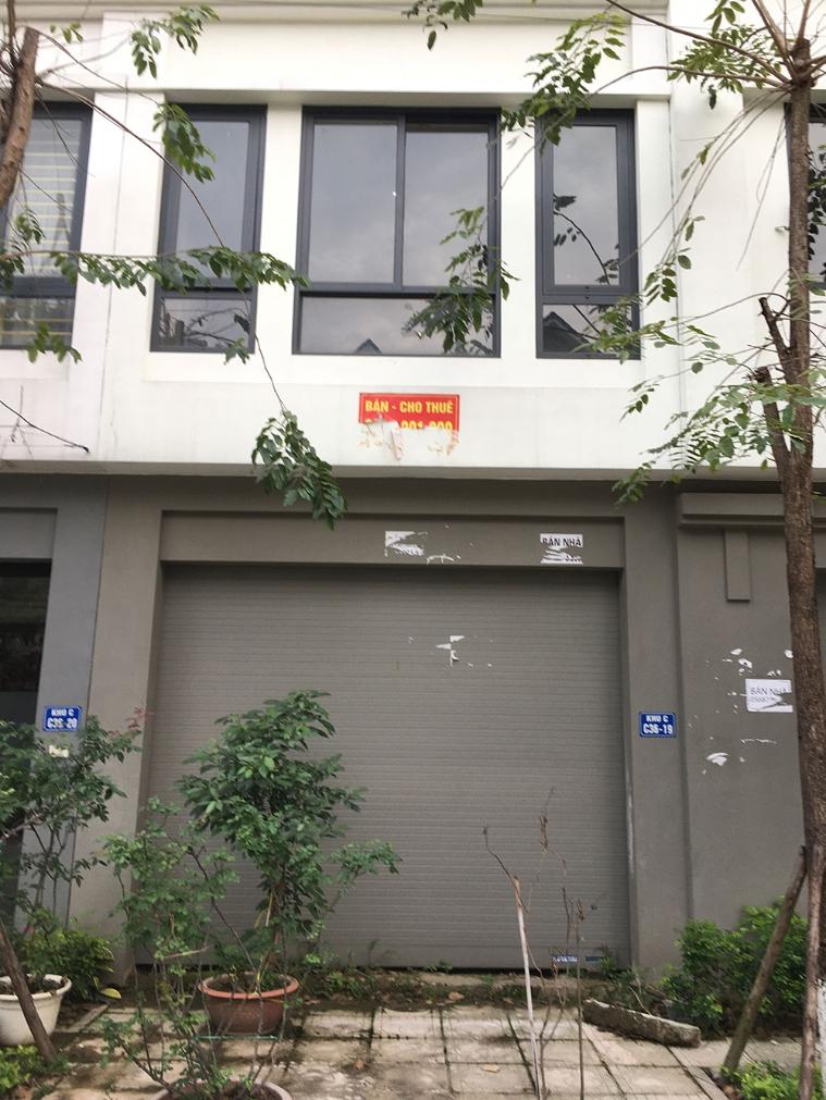 Tiền nhiều biết làm gì: Chôn chục tỷ vào đất, tháng thu về 5 triệu lẻ