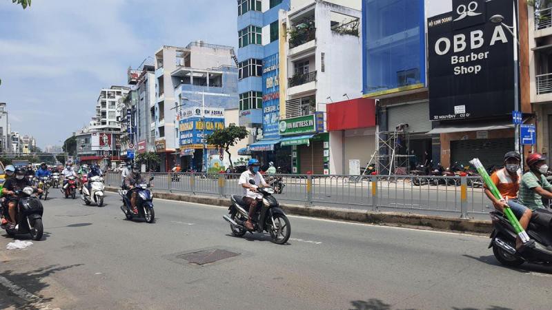 Thành phố Hồ Chí Minh: Rủi ro phục hồi kinh doanh sau dịch