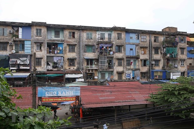 Nhiều chung cư cũ tại thành phố Nam Định bị xuống cấp nghiêm trọng