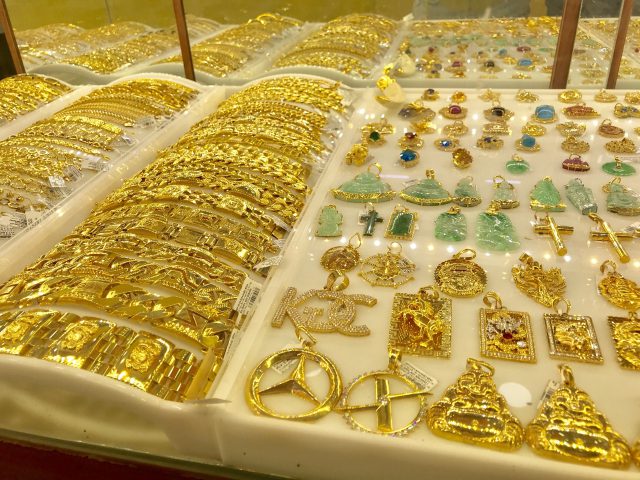 Điểm tin sáng: Giá vàng chững lại do lợi suất trái phiếu tăng