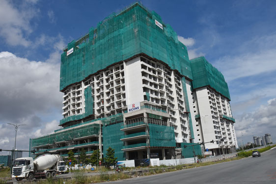 Người vay mua nhà gặp khó