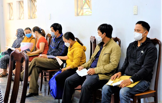 Điều tra ‘cò’ bốc số thứ tự tại bộ phận một cửa ở Đắk Nông