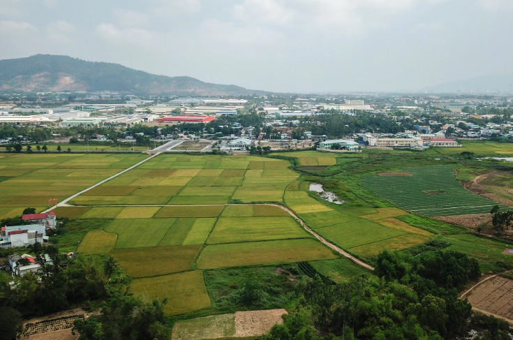 Người dân ở Đà Nẵng rầm rộ bán đất vườn sade