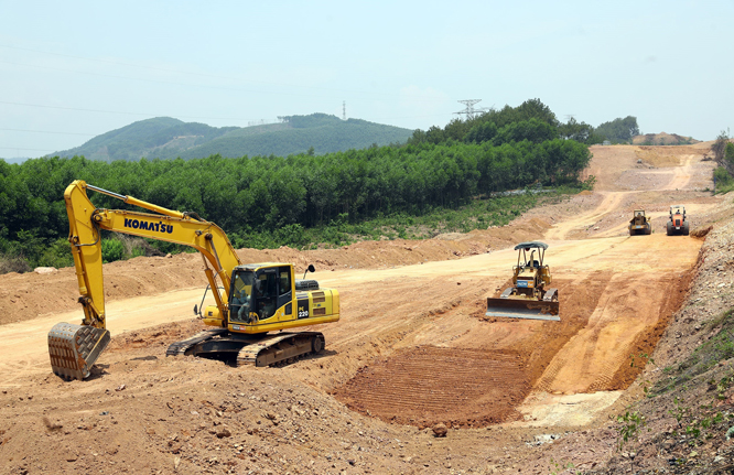 Bình Định tạm dừng thi công những dự án thuộc phạm vi ảnh hưởng của Dự án đường bộ cao tốc Bắc – Nam