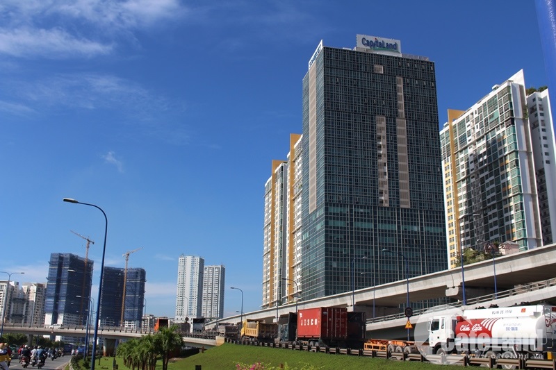 Đuối sức, nhiều F0 ngậm ngùi bán lỗ giấc mơ Đuối sức, nhiều F0 ngậm ngùi bán lỗ giấc mơ