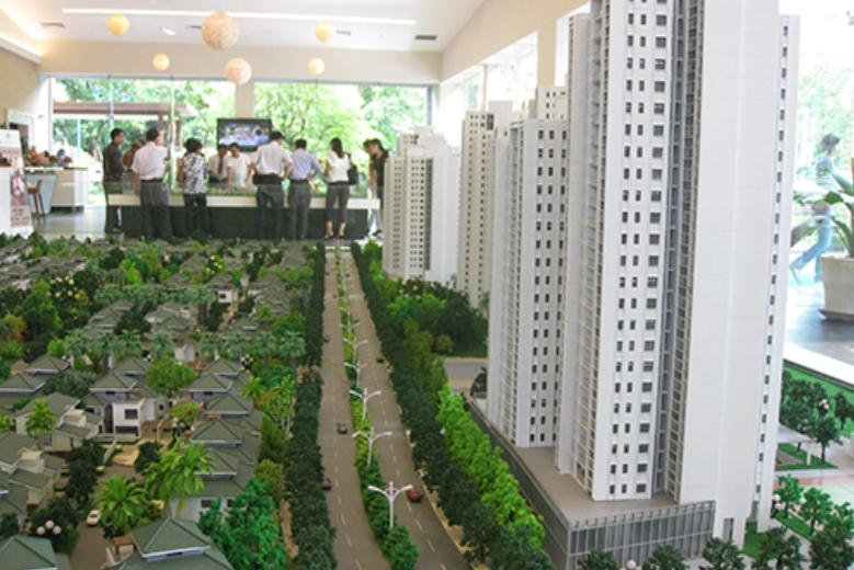 Chặn bán nhà hai giá trốn thuế, Bộ Tài chính đề xuất mua bán nhà đất phải thanh toán qua ngân hàng