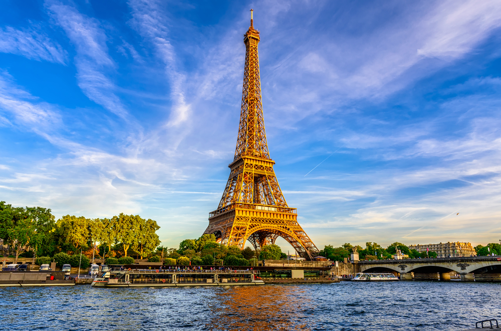 Những điều bạn chưa biết về tháp Eiffel ở Pháp 