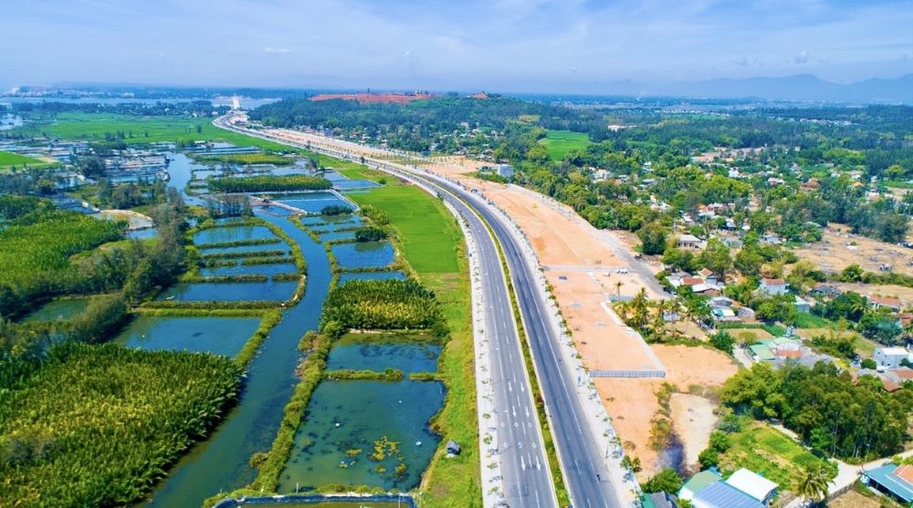 Quảng Ngãi: Bổ sung khu vực gần 7.000ha dọc đường ven biển Dung Quất Sa Huỳnh vào quy hoạch