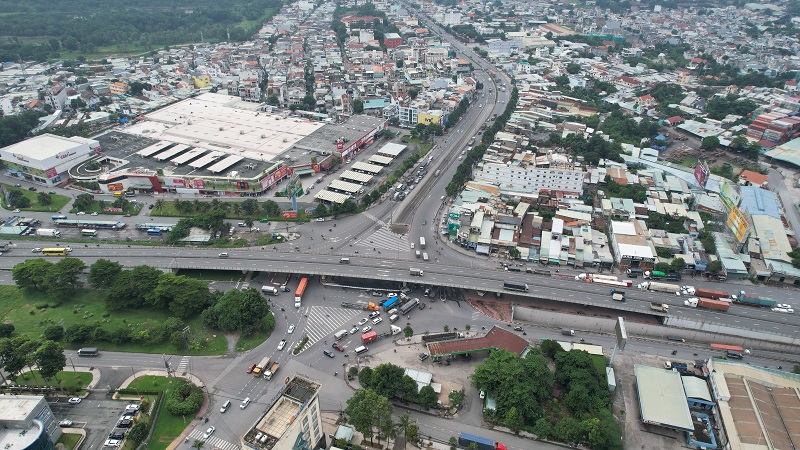 Đồng Nai muốn xây cầu vượt, hoặc hầm chui tại nút giao thông lớn thường xuyên kẹt xe