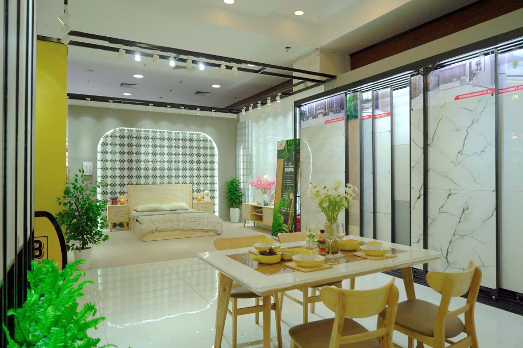 Trình làng nhiều bộ sưu tập gạch ốp lát khổ lớn tại Vietbuild Hà Nội 2023