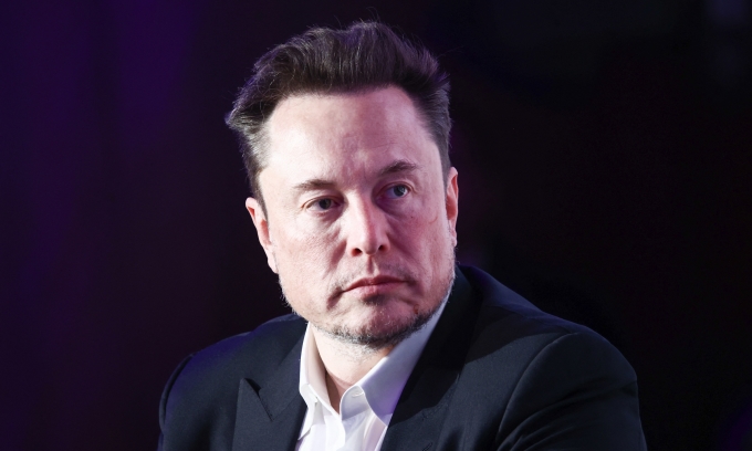 Ngày buồn của Elon Musk: Mất 21 tỷ USD vì Tesla