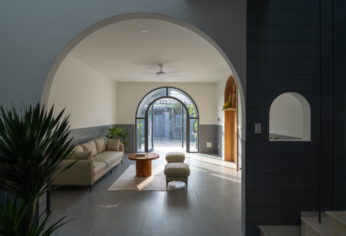 Chỉ 1,3 tỷ, nhà 2 tầng tiện nghi, đầy ắp ánh sáng tự nhiên của vợ chồng thu nhập trung bình- Ảnh 12. Chỉ 1,3 tỷ, nhà 2 tầng tiện nghi, đầy ắp ánh sáng tự nhiên của vợ chồng thu nhập trung bình- Ảnh 12.