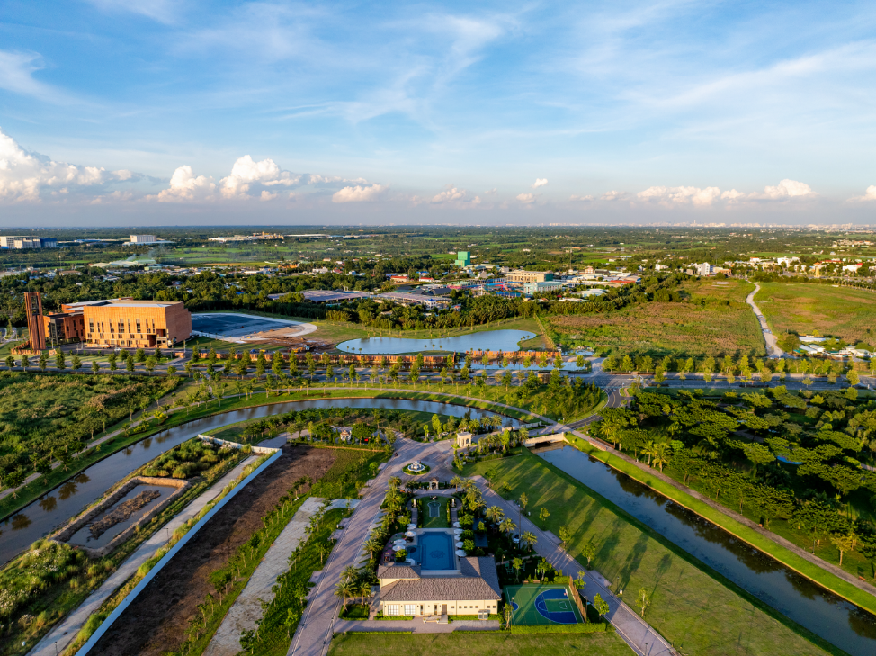 Long An - “ngôi sao đang lên” của thị trường bất động sản- Ảnh 2.