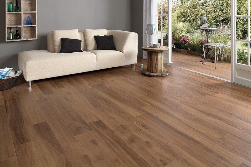 Tại sao sàn thạch anh vân gỗ đang “gây bão” trong giới nội thất?- Ảnh 3.