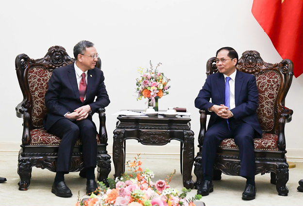 Tập đoàn điện lực hàng đầu Trung Quốc muốn xây kho năng lượng điện hoá tại Việt Nam- Ảnh 1.