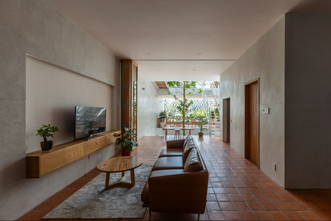 Nhà ống phố biển Vũng Tàu với mặt tiền tạo bóng đổ bao phủ xung quanh khu vườn- Ảnh 3. Nhà ống phố biển Vũng Tàu với mặt tiền tạo bóng đổ bao phủ xung quanh khu vườn- Ảnh 3.