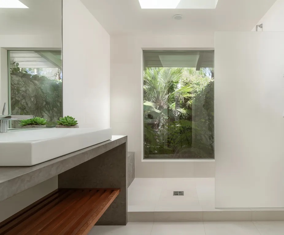 Ellen DeGeneres bán biệt thự ở Montecito với giá 5,2 triệu USD- Ảnh 10. Ellen DeGeneres bán biệt thự ở Montecito với giá 5,2 triệu USD- Ảnh 10.